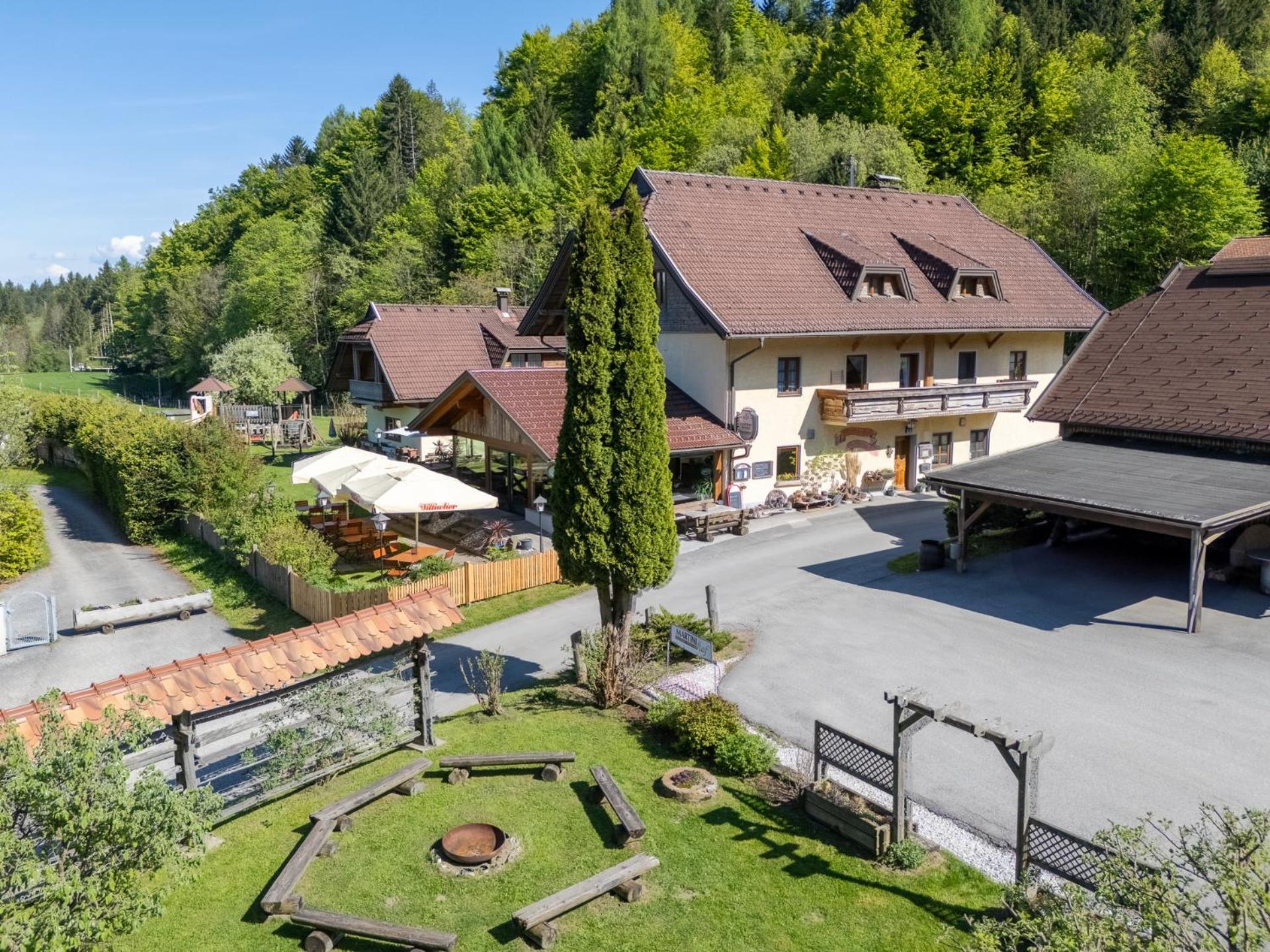 Gasthof Martinihof Latschach ober dem Faakersee Exterior photo